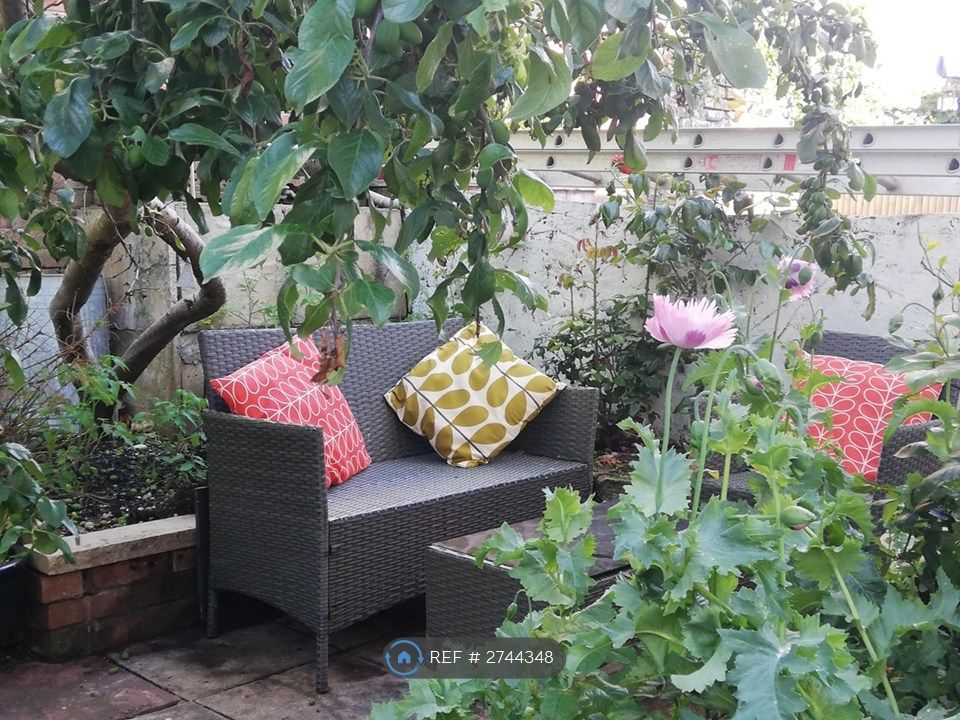 Property photo 1 of 11 Garden