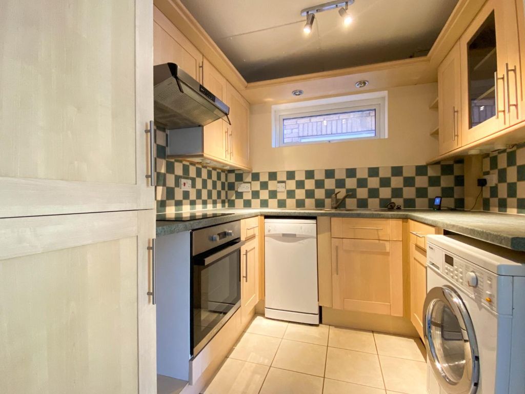 Property photo 2 of 12 Image00021.Jpg