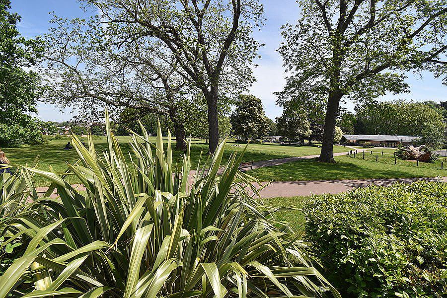 Property photo 2 of 14