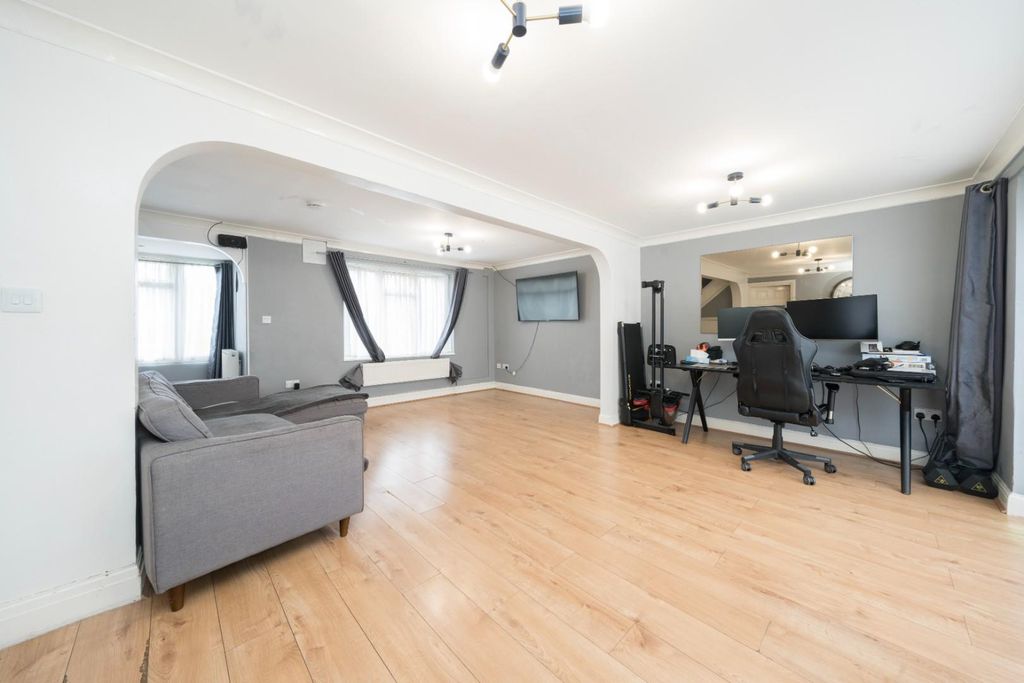 Property photo 2 of 10 Dsc07967.Jpg