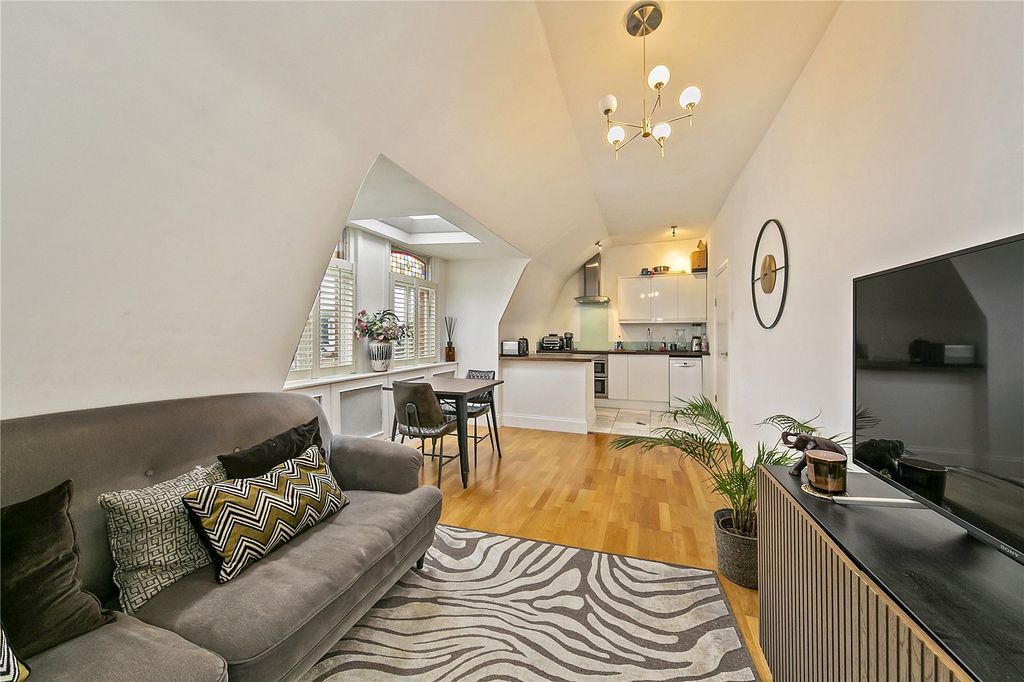 Property photo 2 of 11 Picture No. 07
