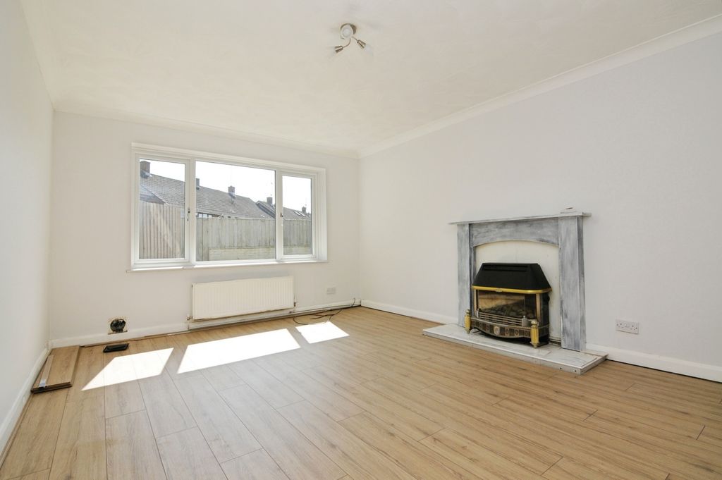 Property photo 3 of 15 Photo