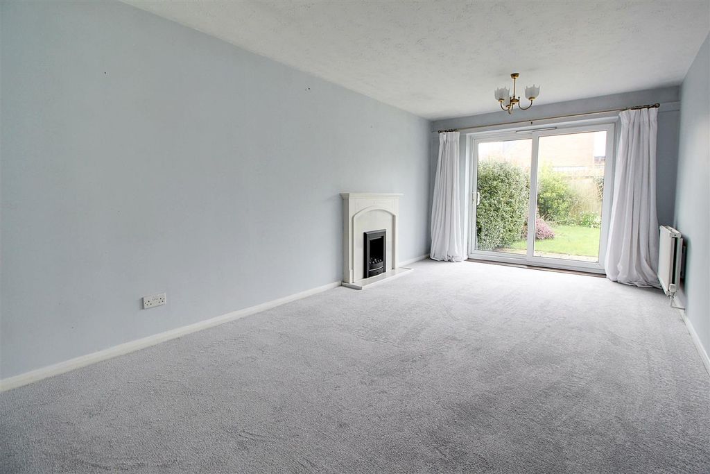 Property photo 2 of 18 Img_3369-Img_3371.Jpg