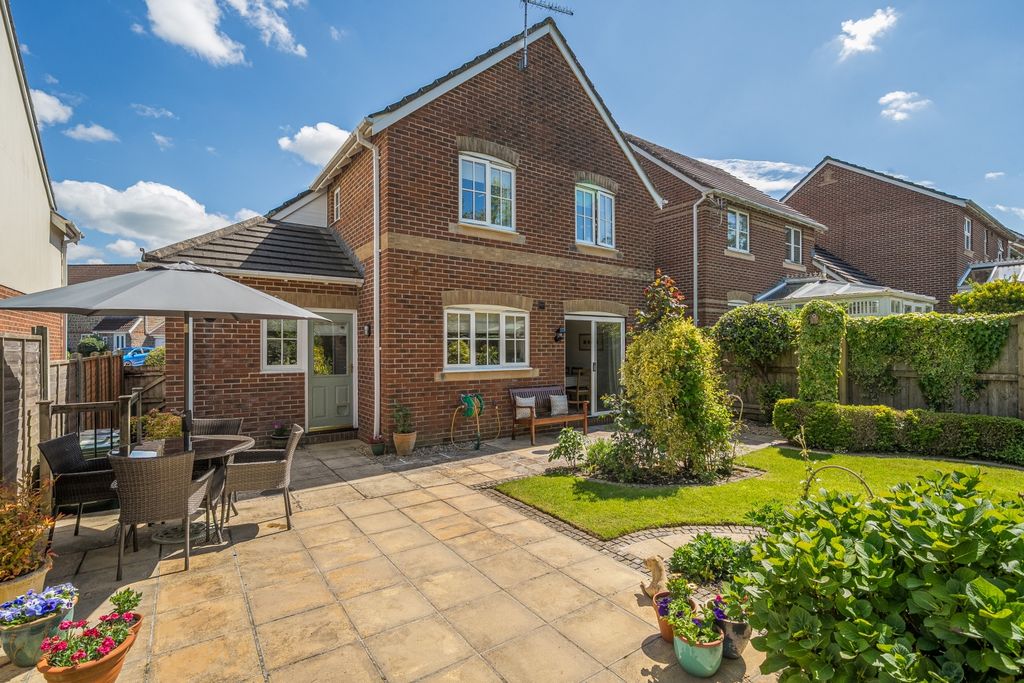 Property photo 1 of 20 1453654-4-69Fa1E2E751c2