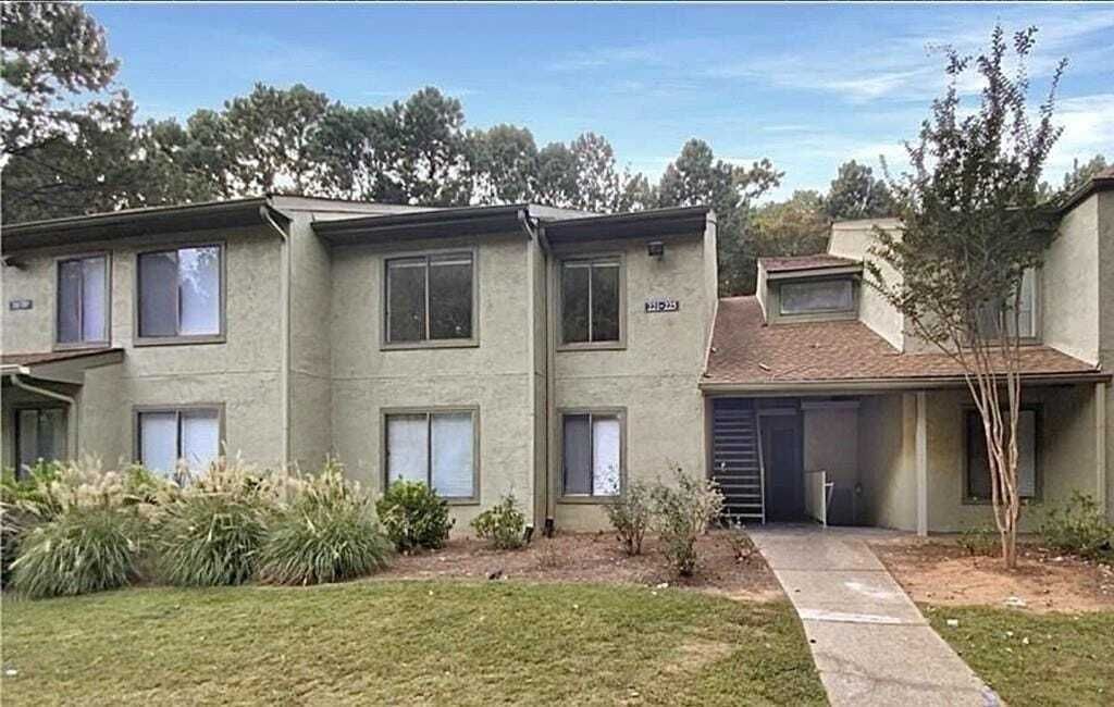Property photo 1 of 31