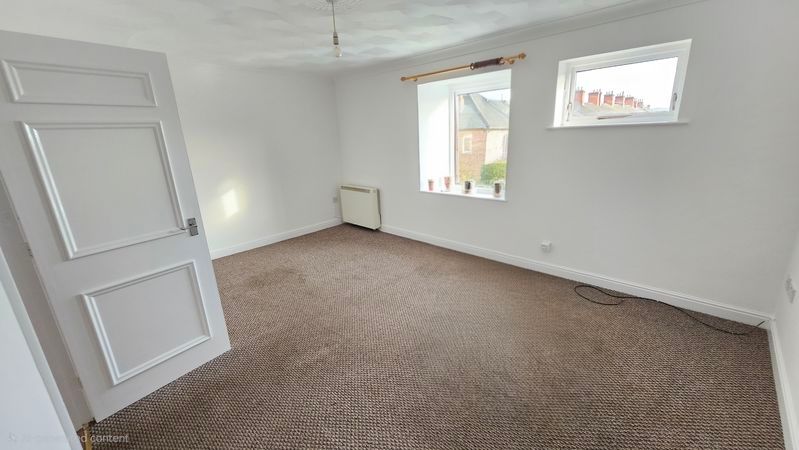 Property photo 2 of 7 Photo 7