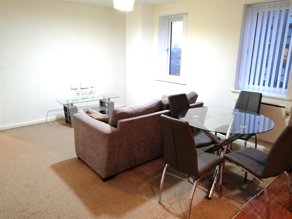 Property photo 3 of 11 Img_20241213_152958