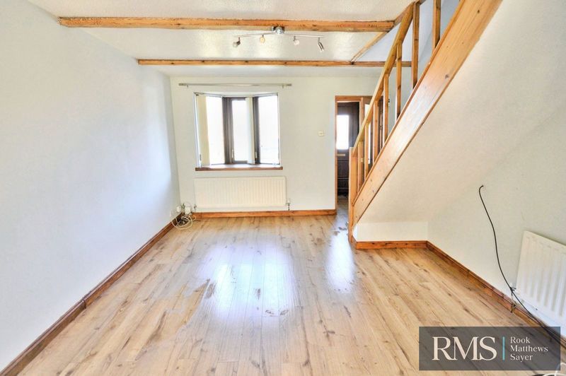 Property photo 3 of 9 Photo 8