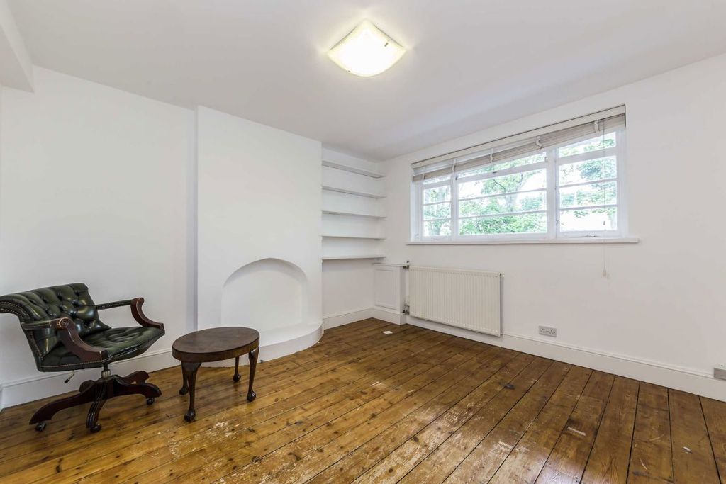 Property photo 2 of 6