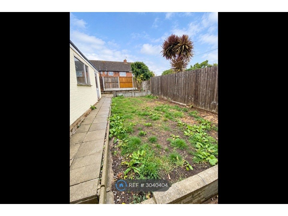 Property photo 2 of 11