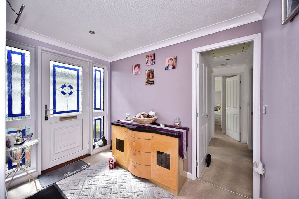 Property photo 3 of 20 Pbox-Img.Jpg