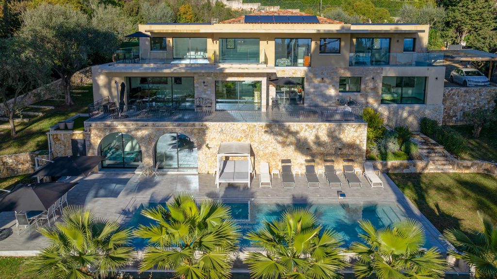 Property photo 1 of 21