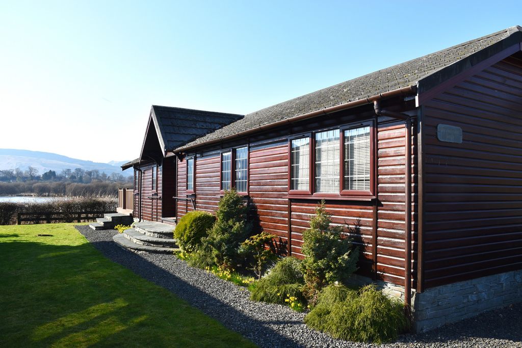 Property photo 1 of 46