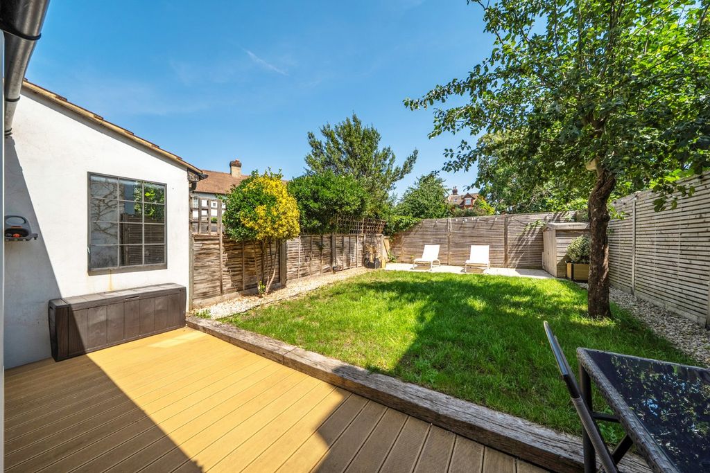 Property photo 3 of 11 Picture No. 51