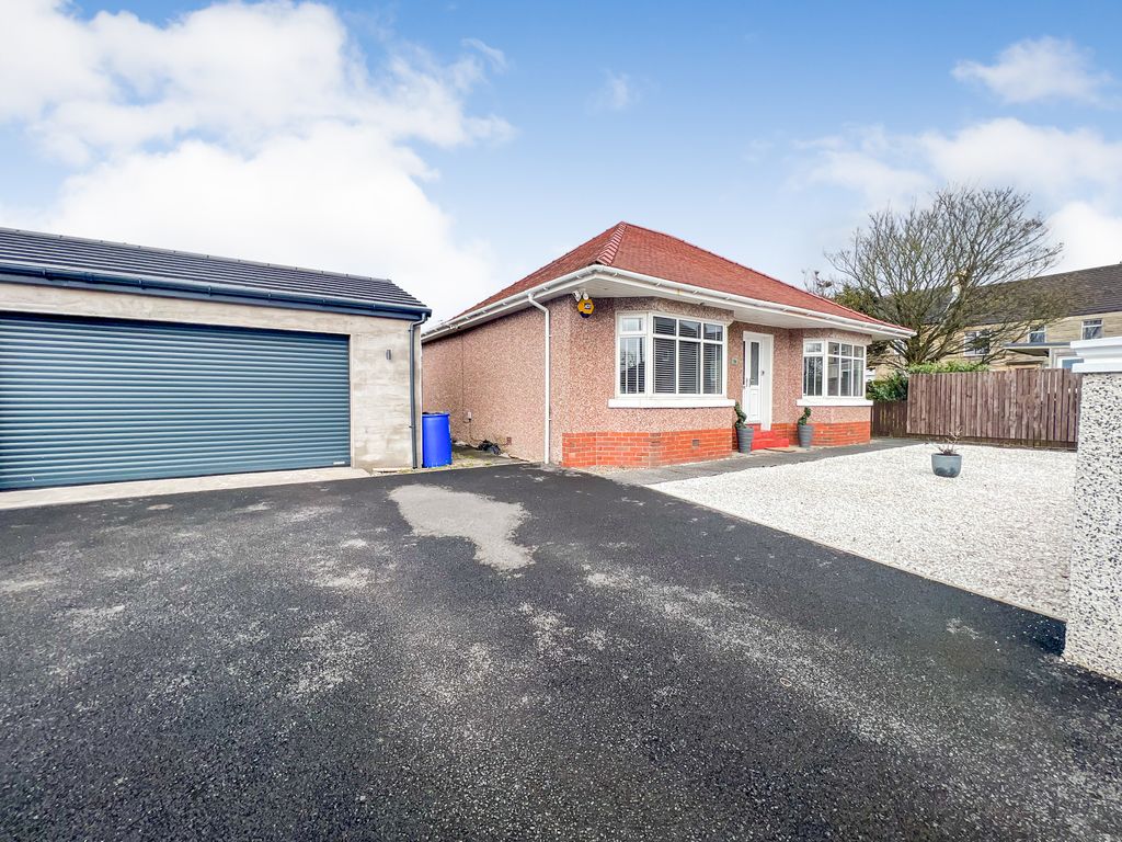 Property photo 2 of 28