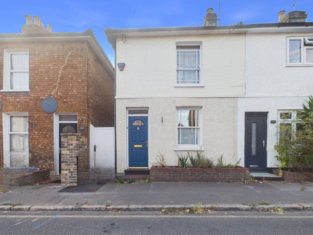 2 bed end terrace house for saleAlpha Street South, Slough, Berkshire SL1