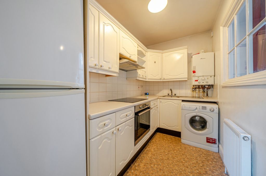 Property photo 3 of 17 1520228-3-6Aaac0c...
