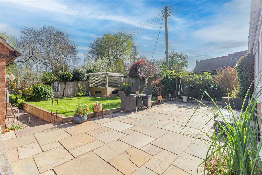 Property photo 2 of 36 Back-Garden-1-5.Jpg