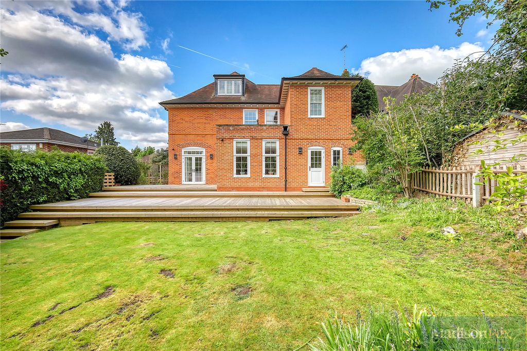 Property photo 3 of 59 Picture No. 24