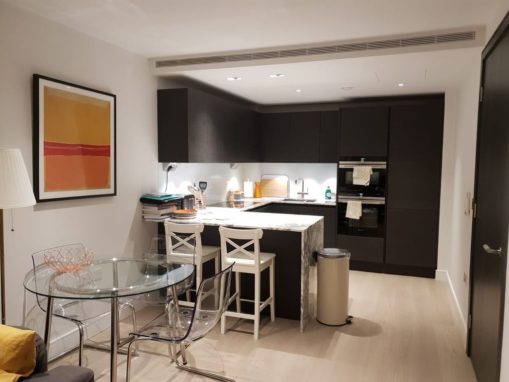 Property photo 1 of 7 1 Bed Flat, Lockside House, Chelsea Creek, 3 Thurstan Street, London, Sw6 2Xd UK