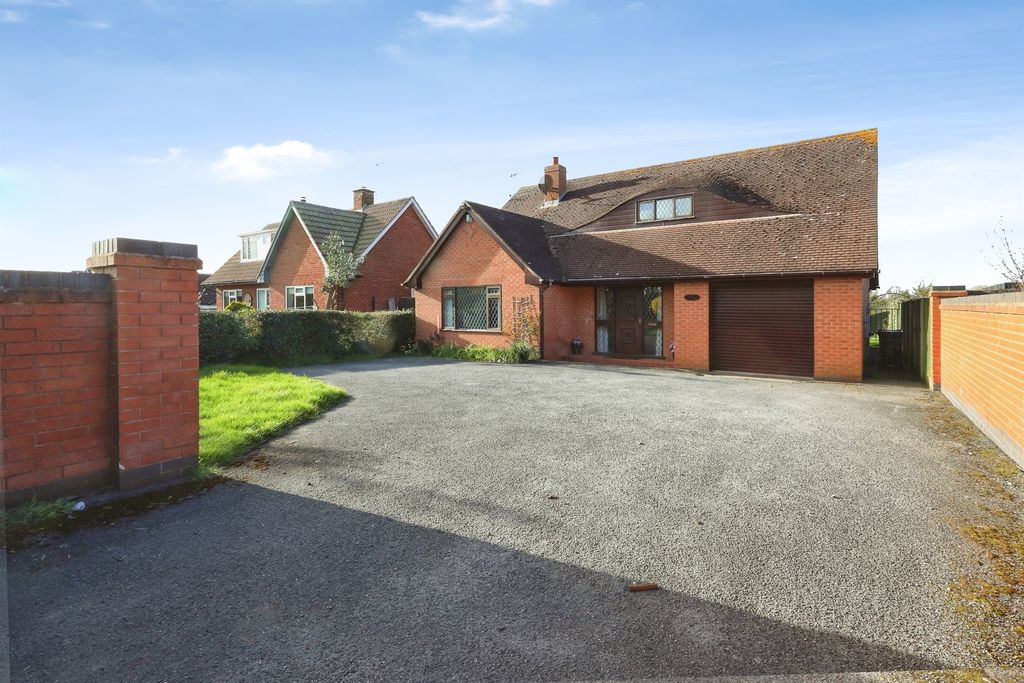 Property photo 1 of 22