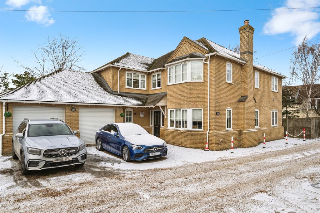 Property photo 1 of 20