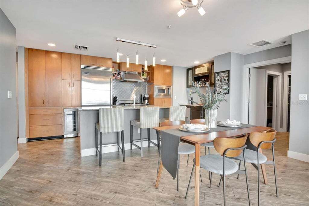 Property photo 3 of 20 <Alttext/>