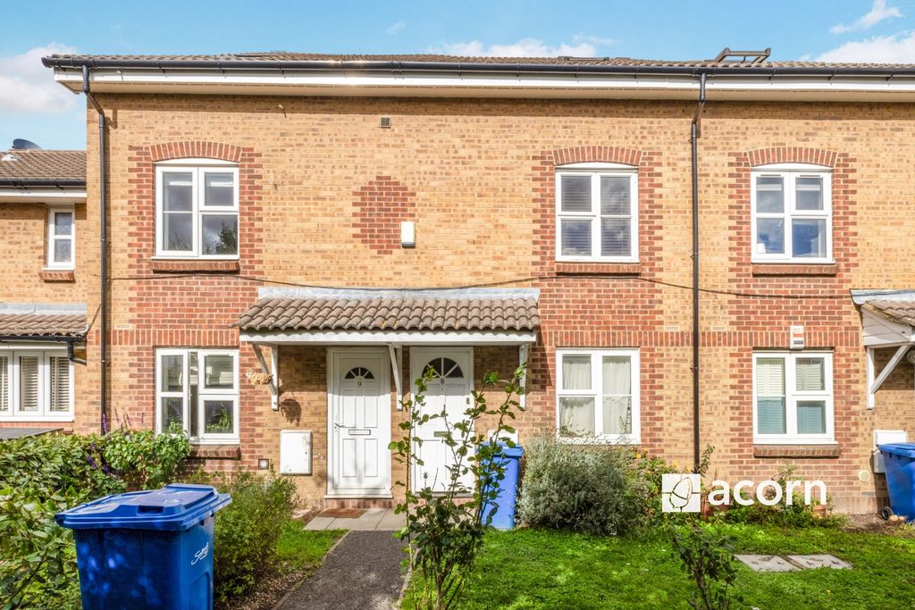 Property photo 1 of 12 External