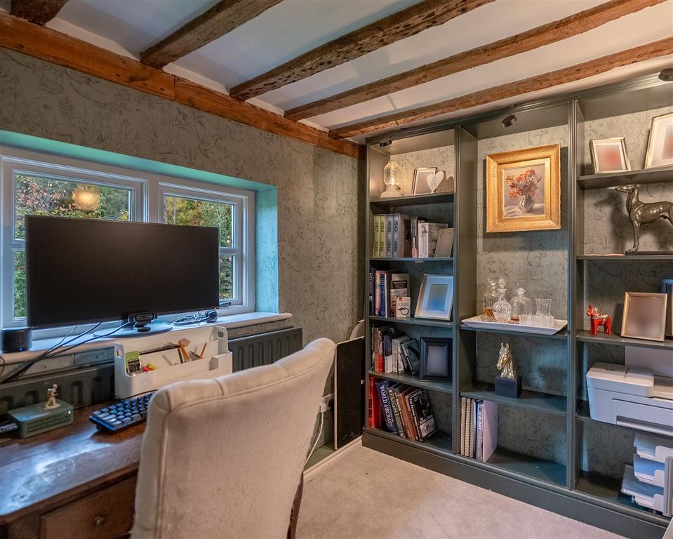 Property photo 2 of 27 Hobbs Cottage-32-1.Jpg