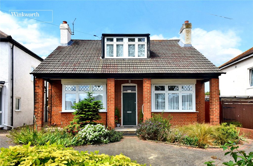 Property photo 1 of 17 Picture No. 01