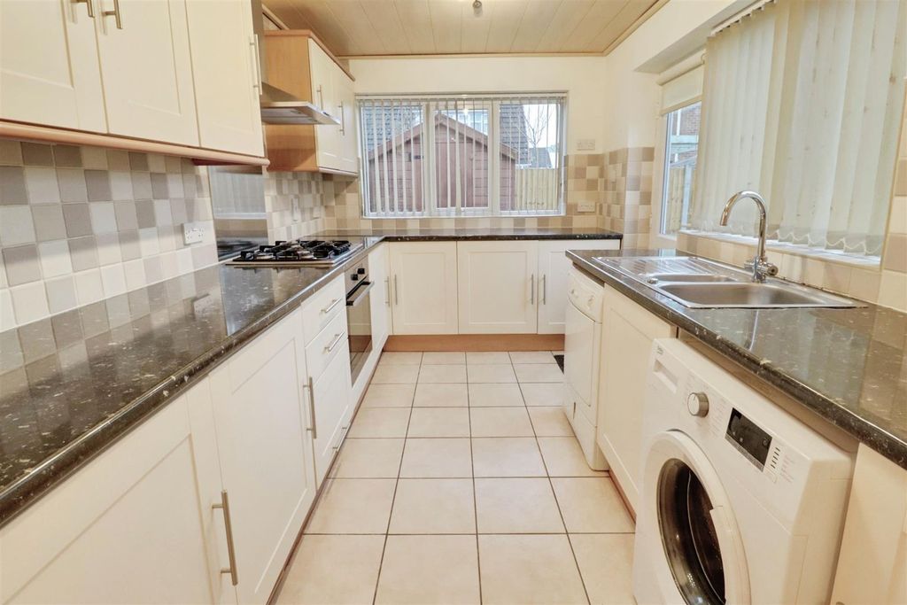 Property photo 2 of 19 cd9c3004-Img_5907-Img_5909.Jpg