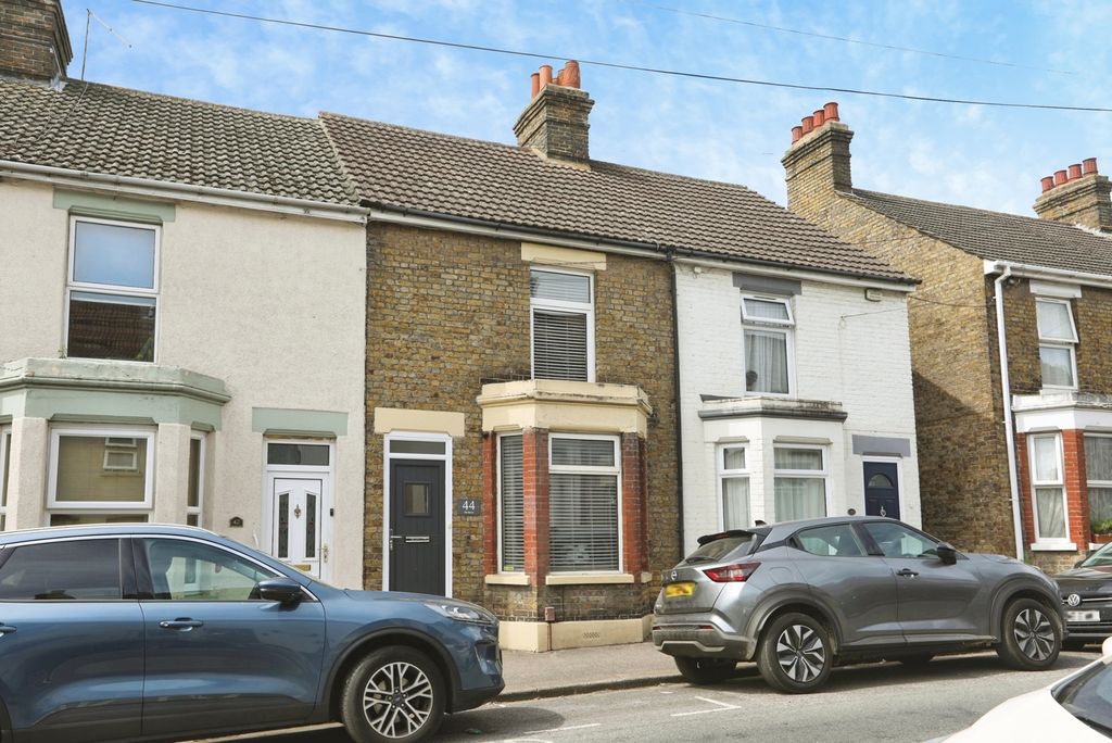 Property photo 1 of 19 Pbox-Img.Jpg