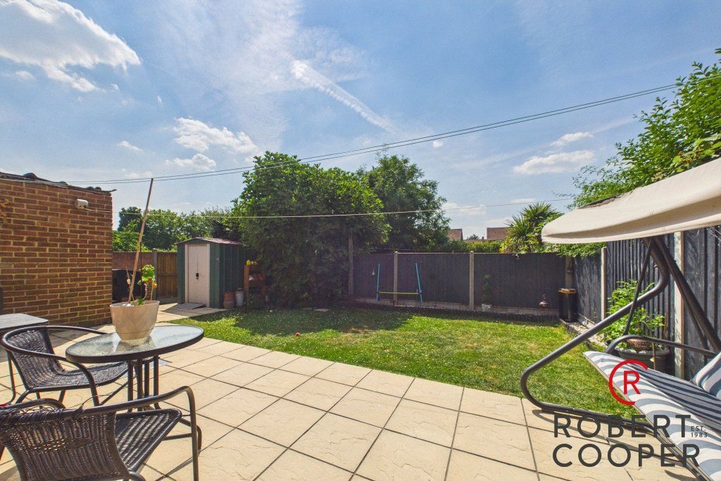 Property photo 2 of 9 Picture No. 19