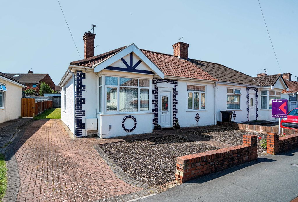 Property photo 1 of 19 1313405-8-685405d...