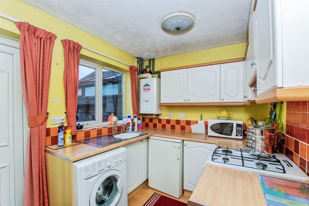 Property photo 3 of 9