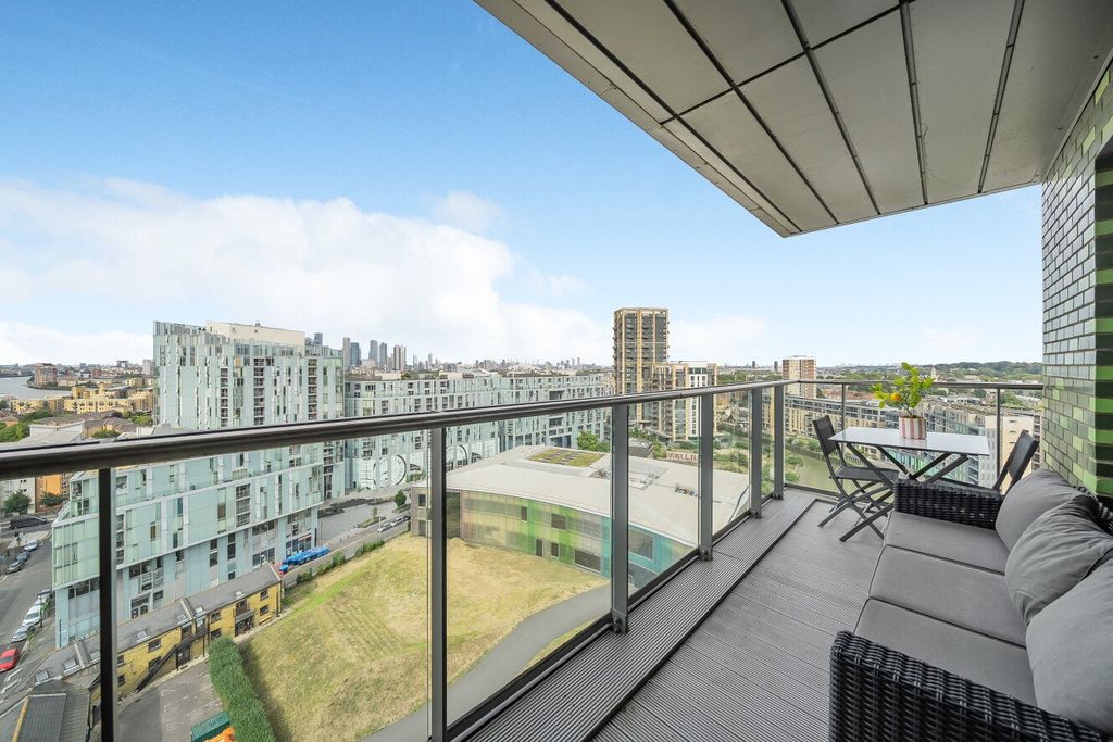 Property photo 2 of 21 Picture No. 09