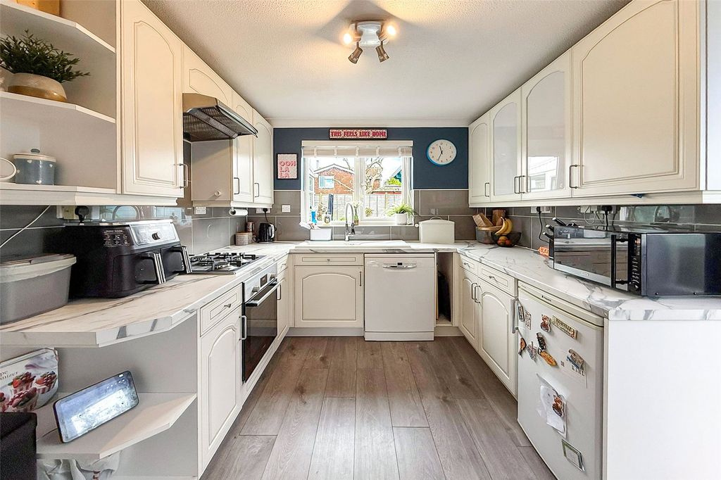 Additional image 6 of 4 bed link detached house for saleReef Close, Littlehampton, West Sussex BN17