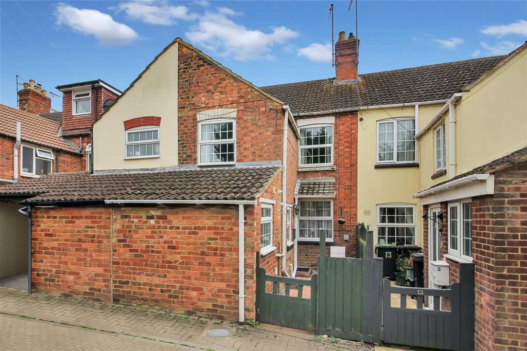 Property photo 1 of 17 Img_6927.Jpg