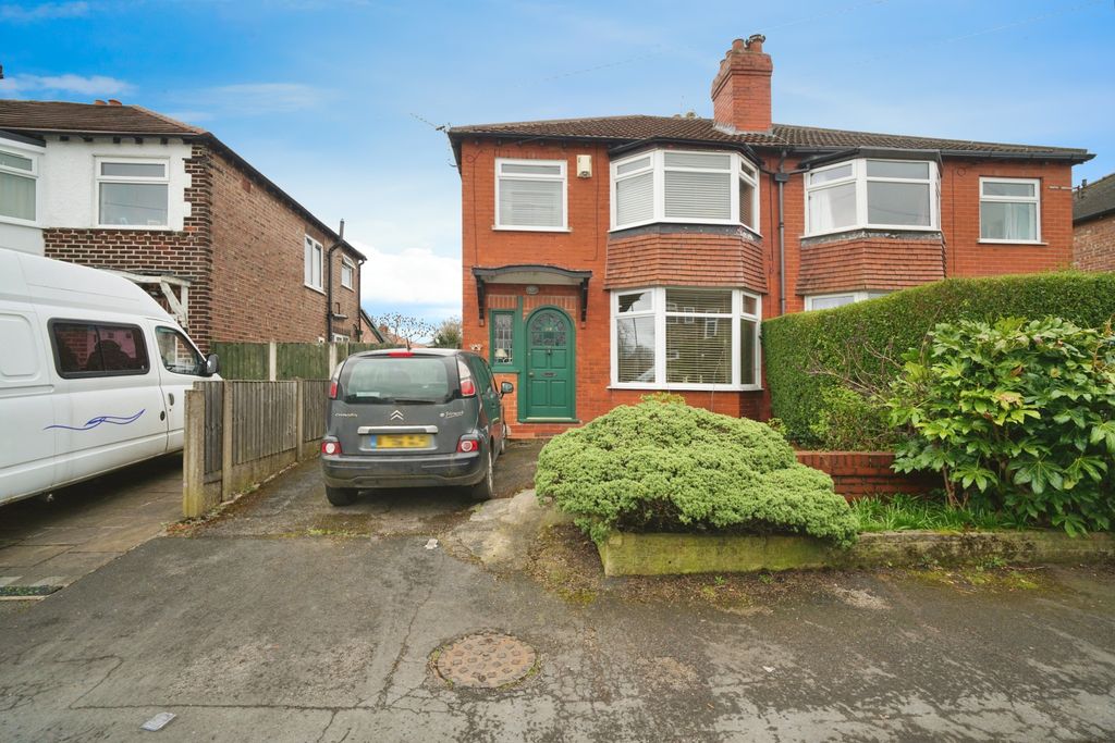 Property photo 1 of 15