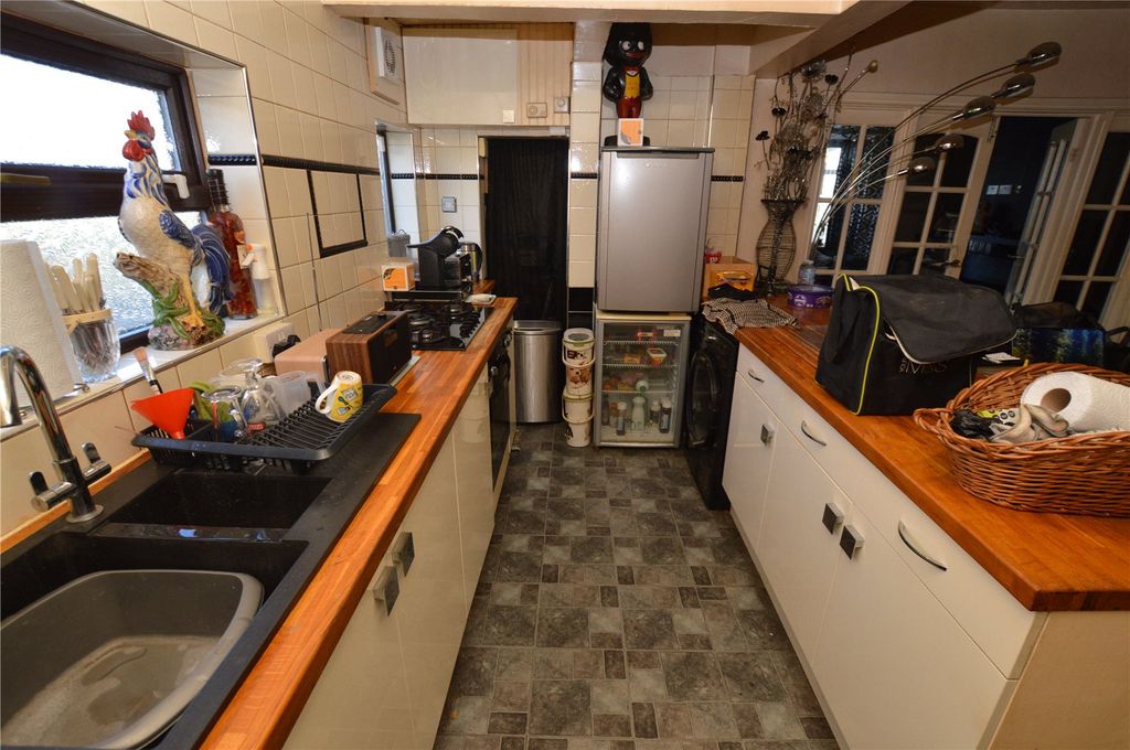 Property photo 2 of 15 Picture No. 08