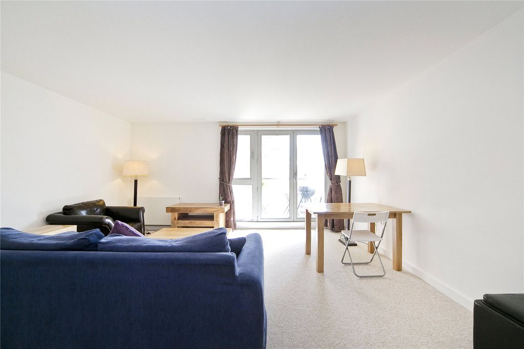 Property photo 1 of 17 Open Plan Living