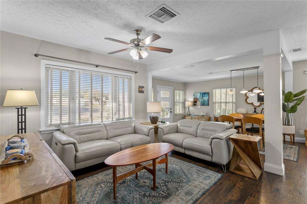 Property photo 3 of 20 <Alttext/>