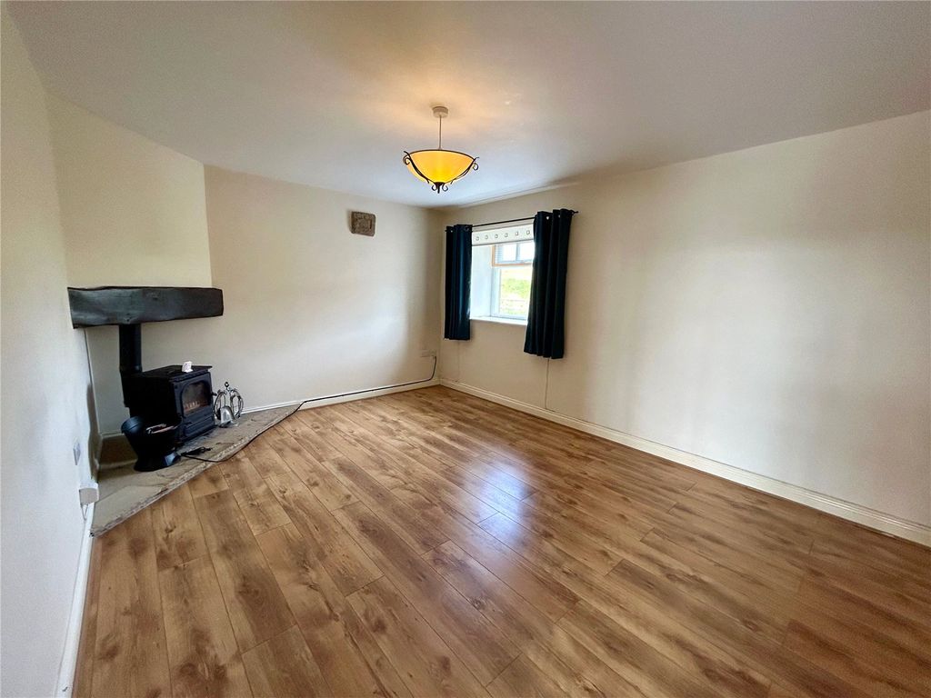 Property photo 2 of 16 Living Room