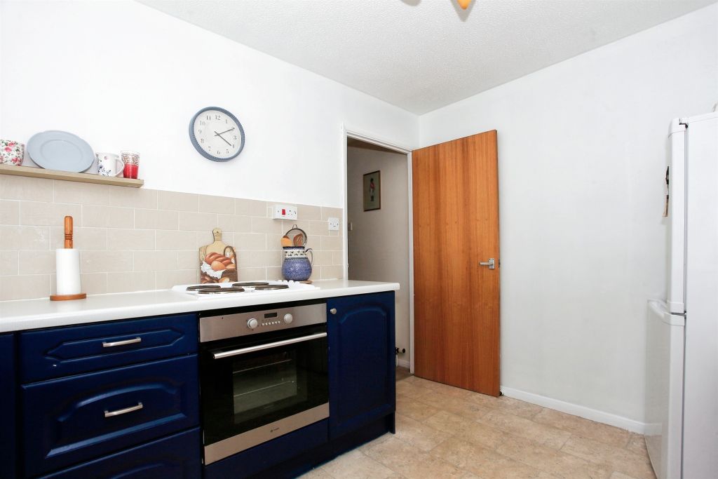 Property photo 3 of 15