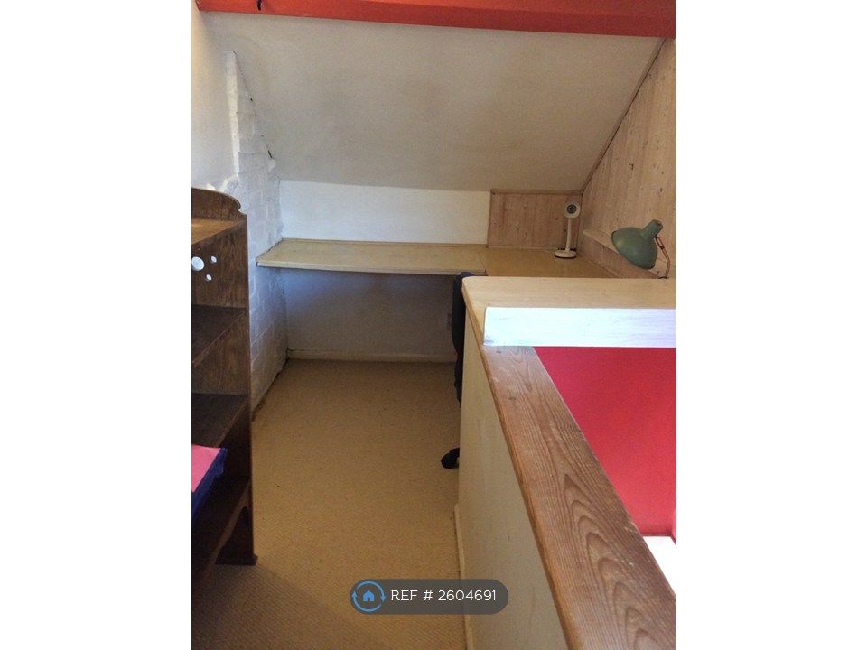 Property photo 3 of 4 Office