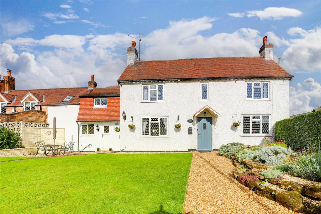 Property photo 1 of 25