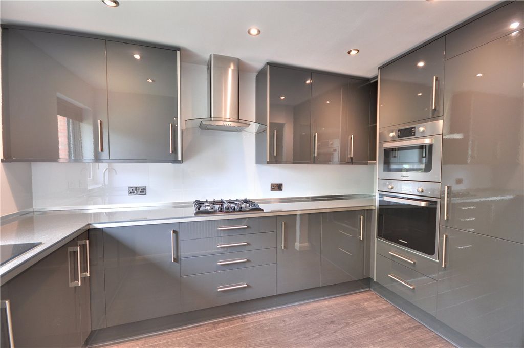 Property photo 1 of 7 Picture No. 06