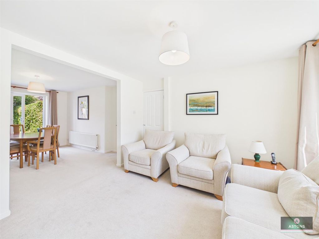 Property photo 3 of 20 Cam02067G0-Pr0287-Still014.Jpg