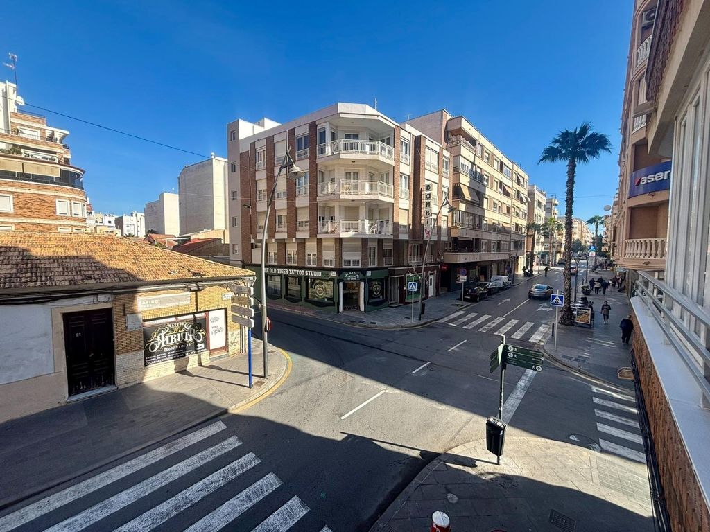 Property photo 1 of 27