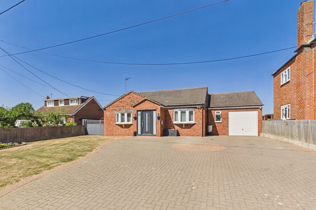 Property photo 1 of 31